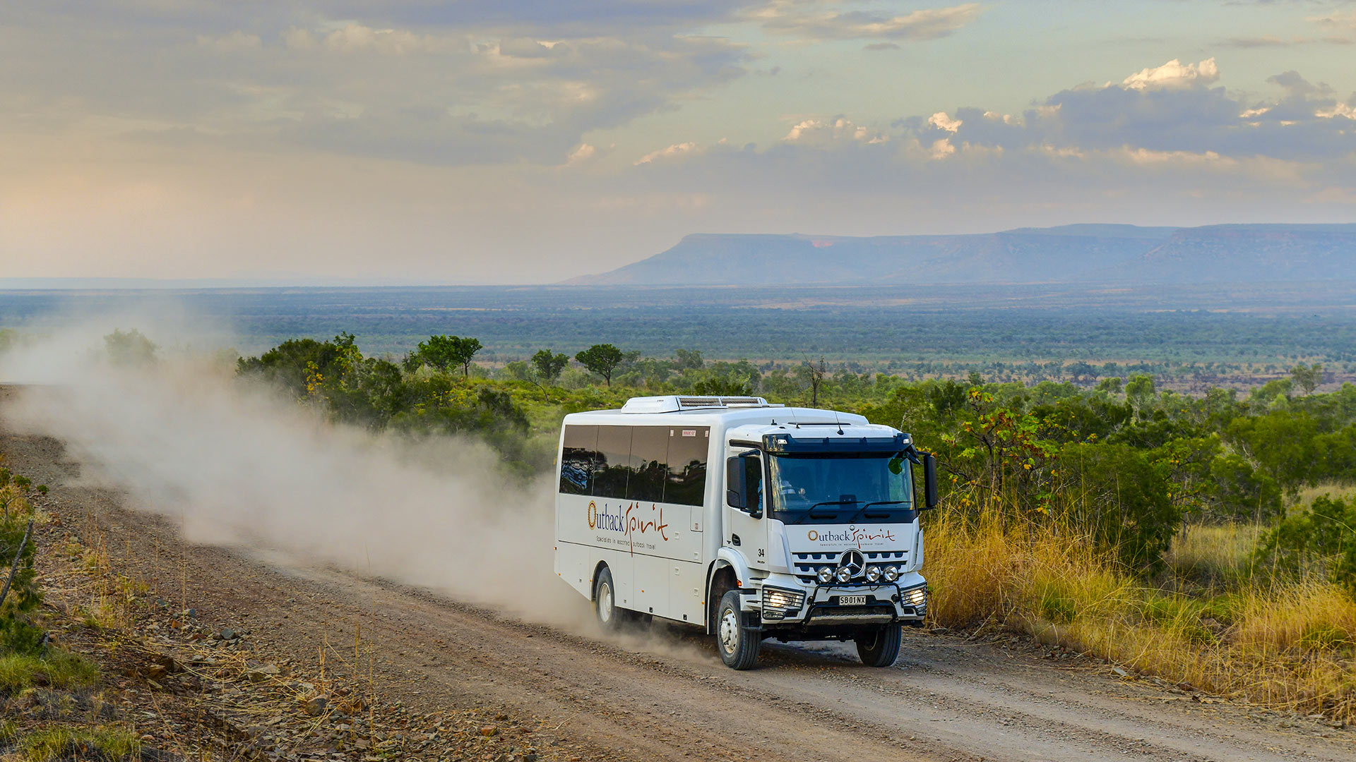 OST-Kimberley-New-Coach-2018-31_sky-